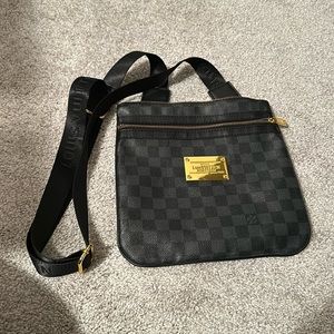Checkered crossbody bag